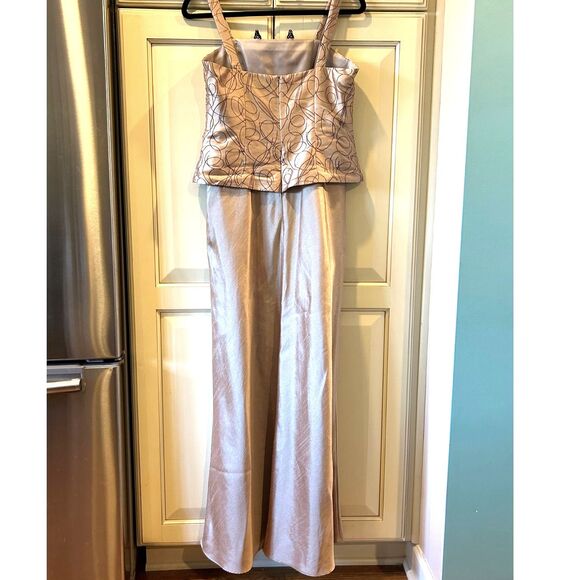 Jessica Howard Evening Gown - Size 6 - Picture 3 of 7